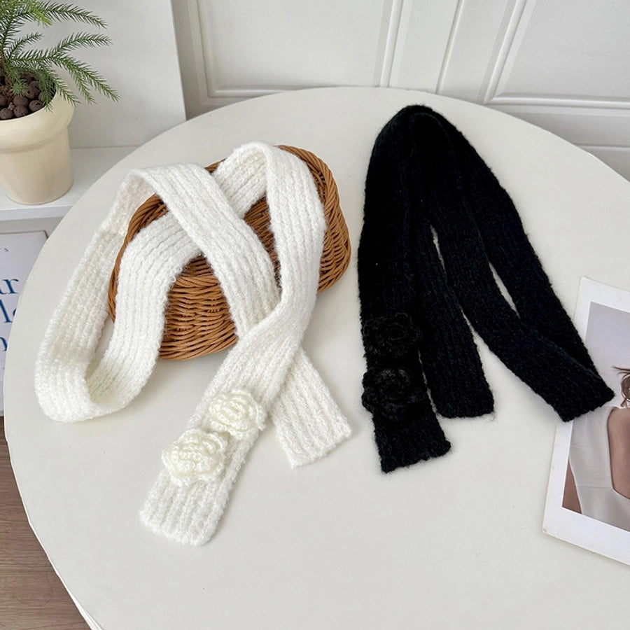 Thin Ribbed Flower Scarf