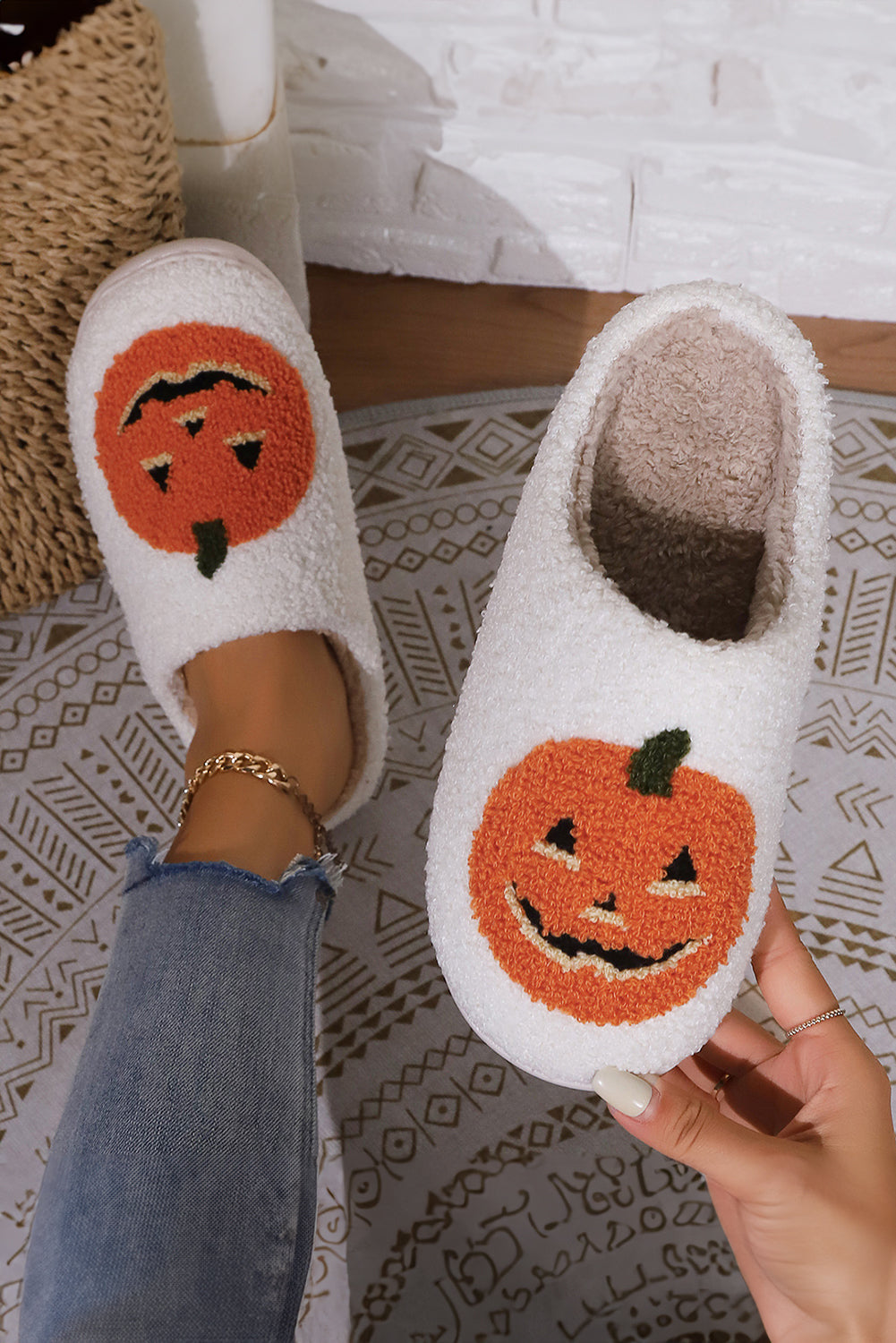 Plush Halloween Pumpkin Slippers